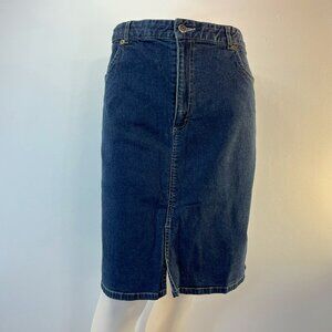 Contrast Women's Dark Denim Jean Skirt - Juniors Size 13